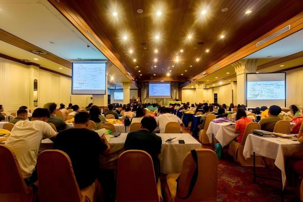 Pailyn Phitsanulok Hotel Zewnętrze zdjęcie