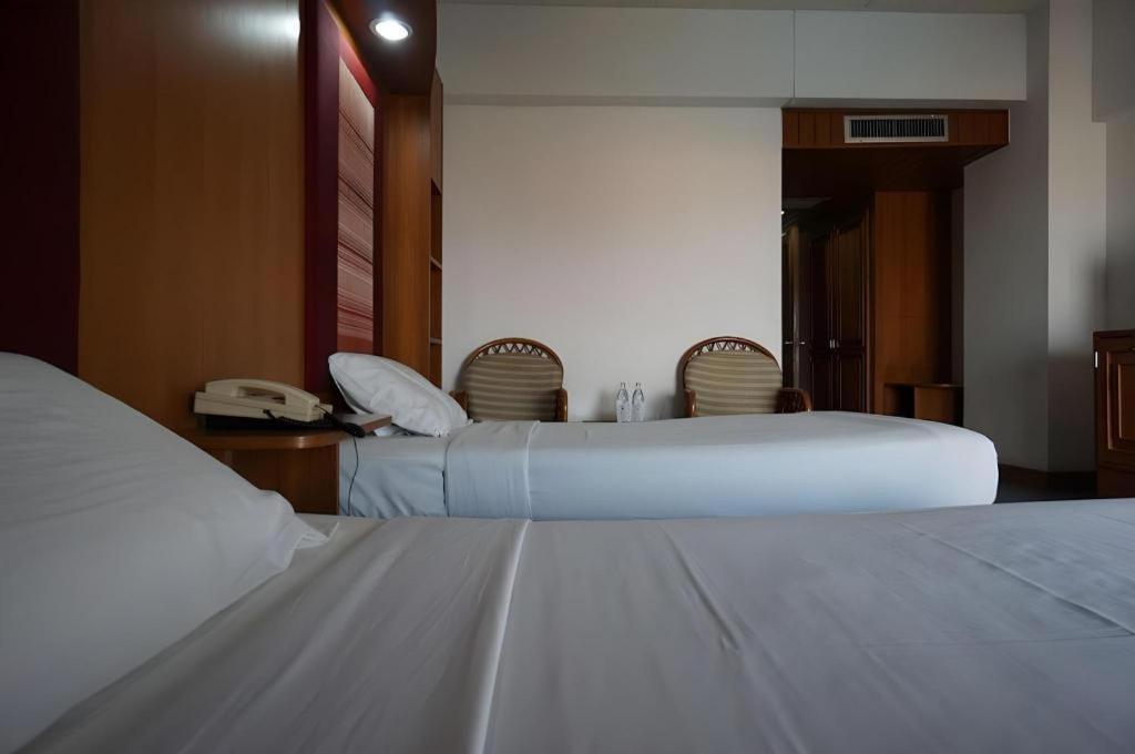 Pailyn Phitsanulok Hotel Zewnętrze zdjęcie