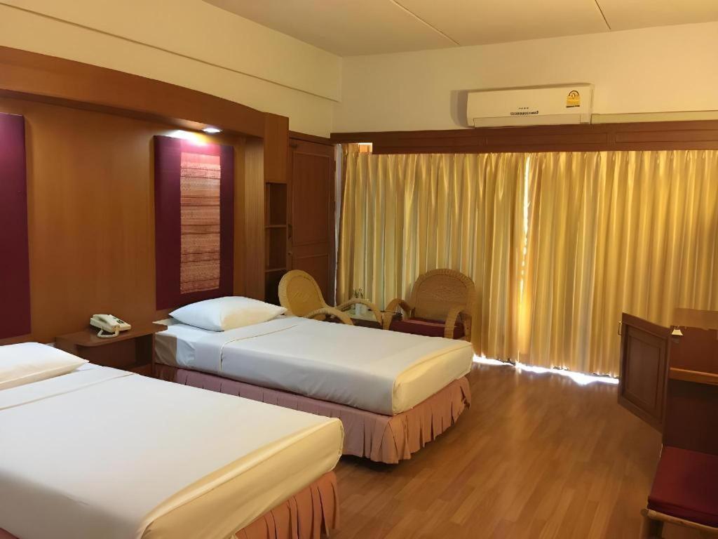 Pailyn Phitsanulok Hotel Zewnętrze zdjęcie