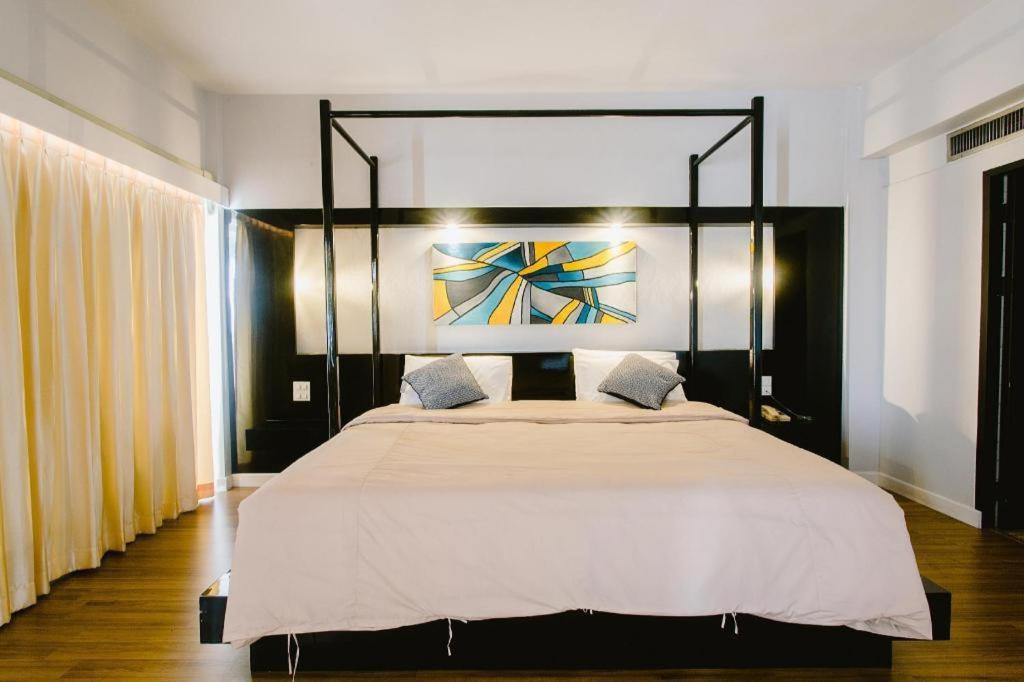 Pailyn Phitsanulok Hotel Zewnętrze zdjęcie