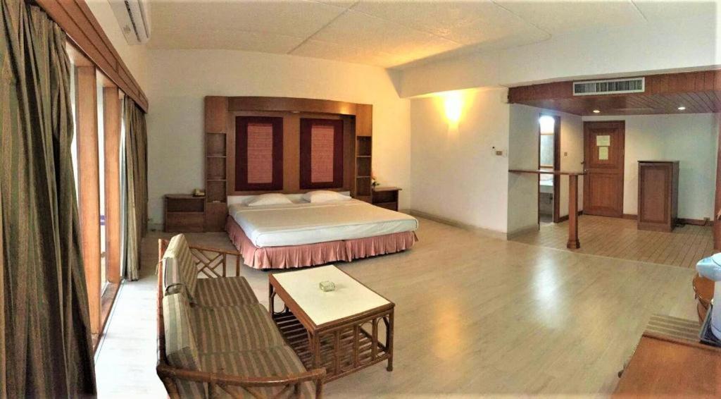 Pailyn Phitsanulok Hotel Zewnętrze zdjęcie