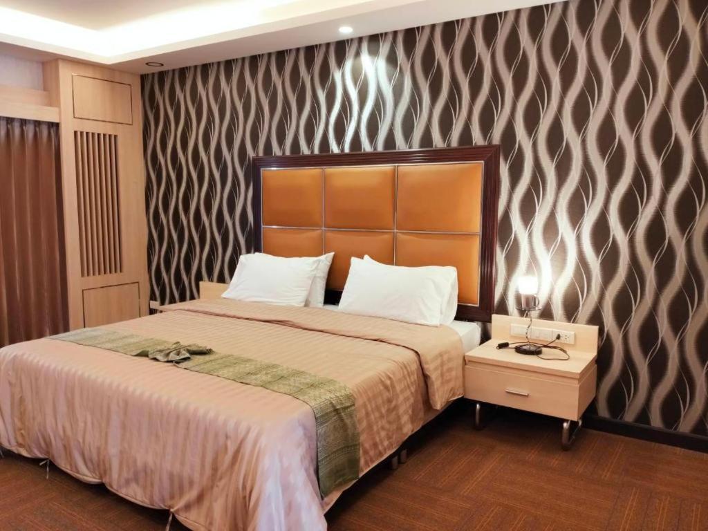 Pailyn Phitsanulok Hotel Zewnętrze zdjęcie